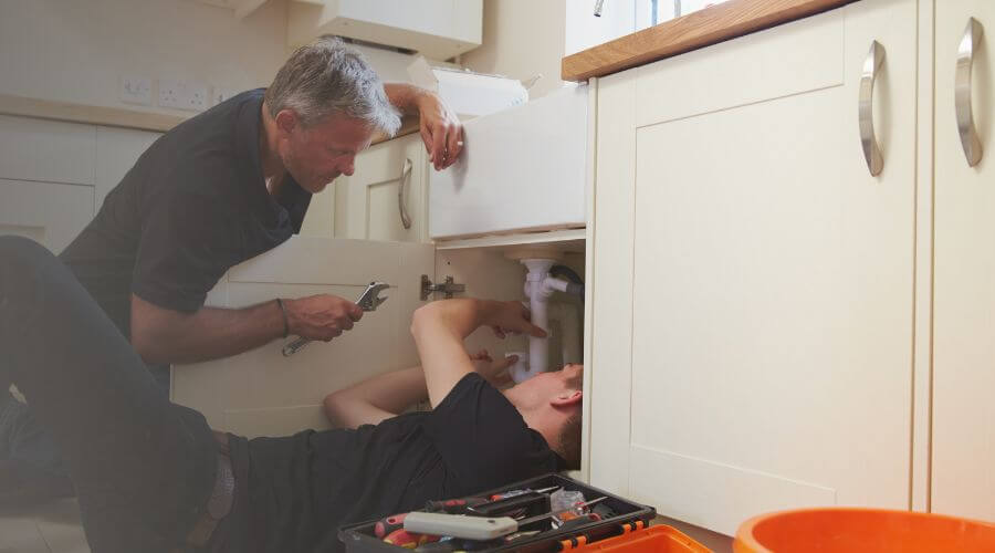 Wall Pipe Burst Repair in Hickory Corners, MI